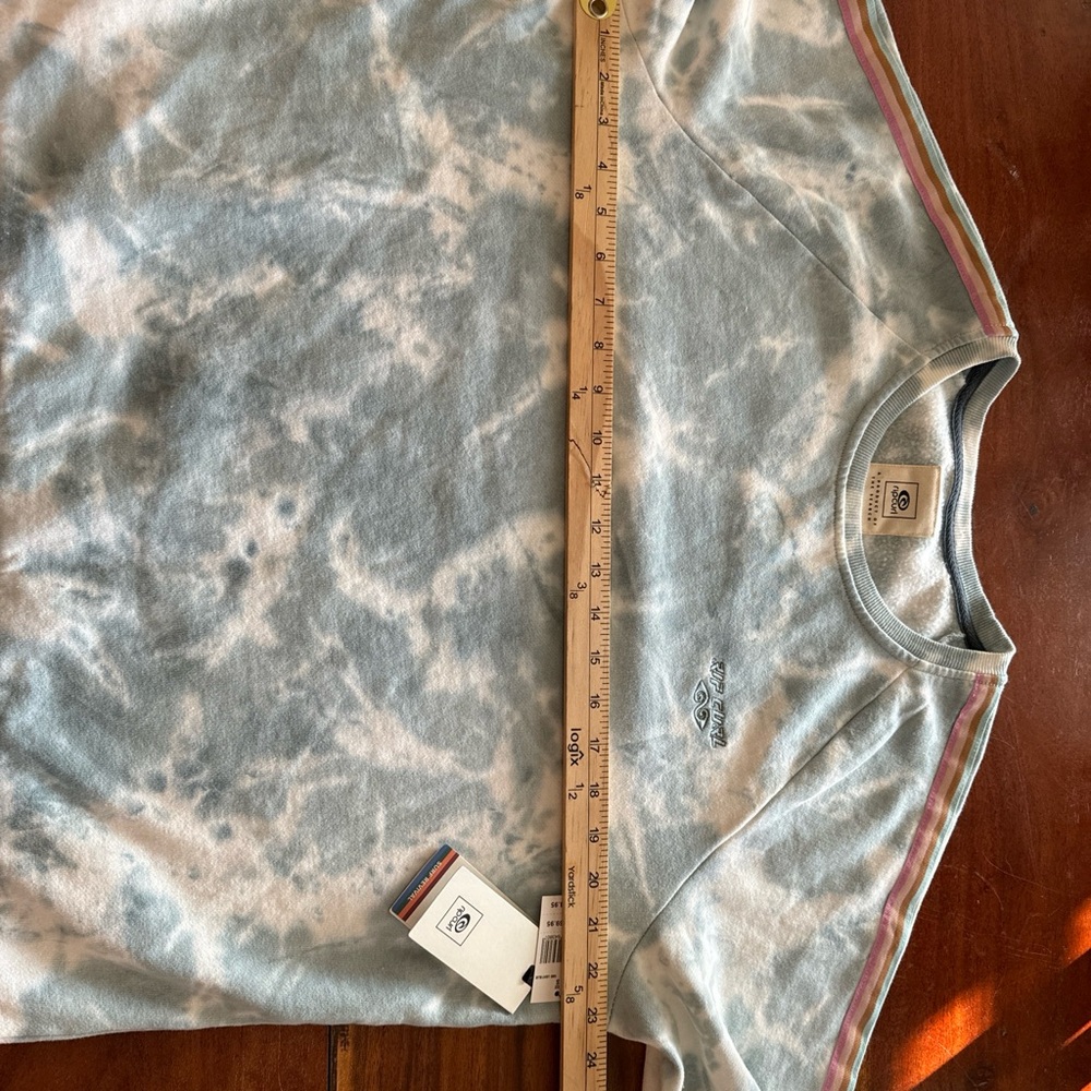 Rip Curl Twin Fin Sweatshirt With Logo and Stiched Sleeving Women Size Small - Picture 7 of 10